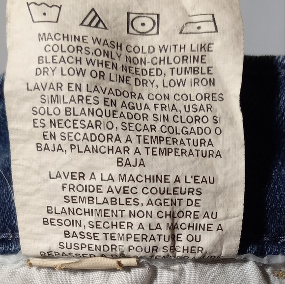 Lee EUC Classic Fit, Straight Leg Women's Jean's, Size 12 Regular - Picture 6 of 7